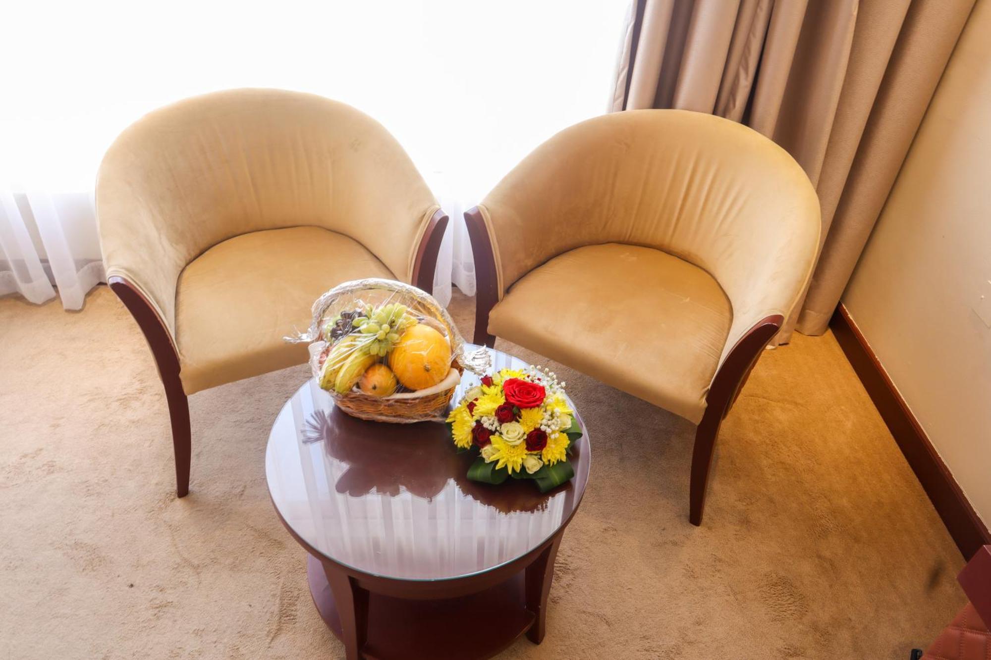 Happy Days Hotel Al-Manamah Bagian luar foto