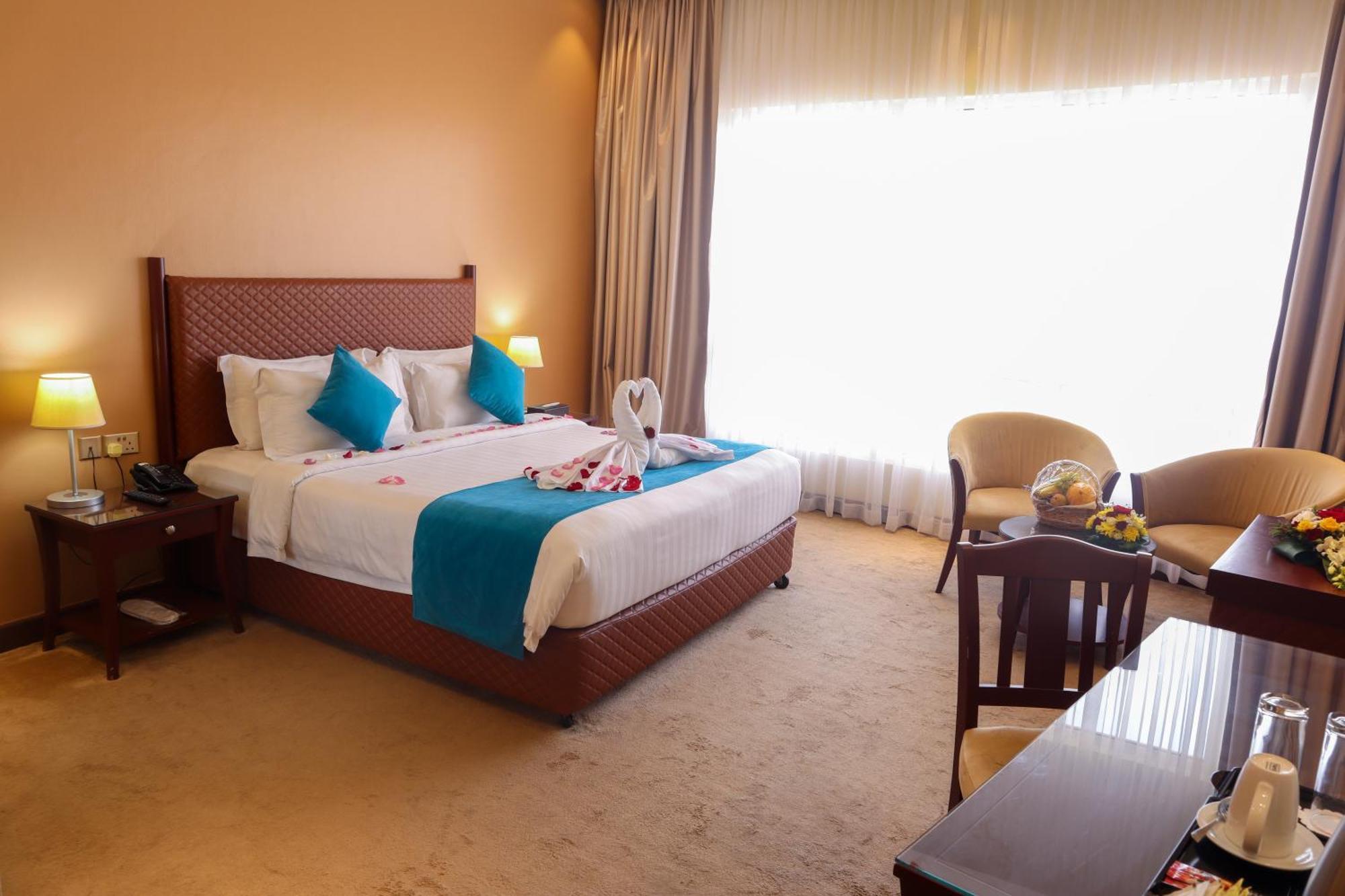 Happy Days Hotel Al-Manamah Bagian luar foto