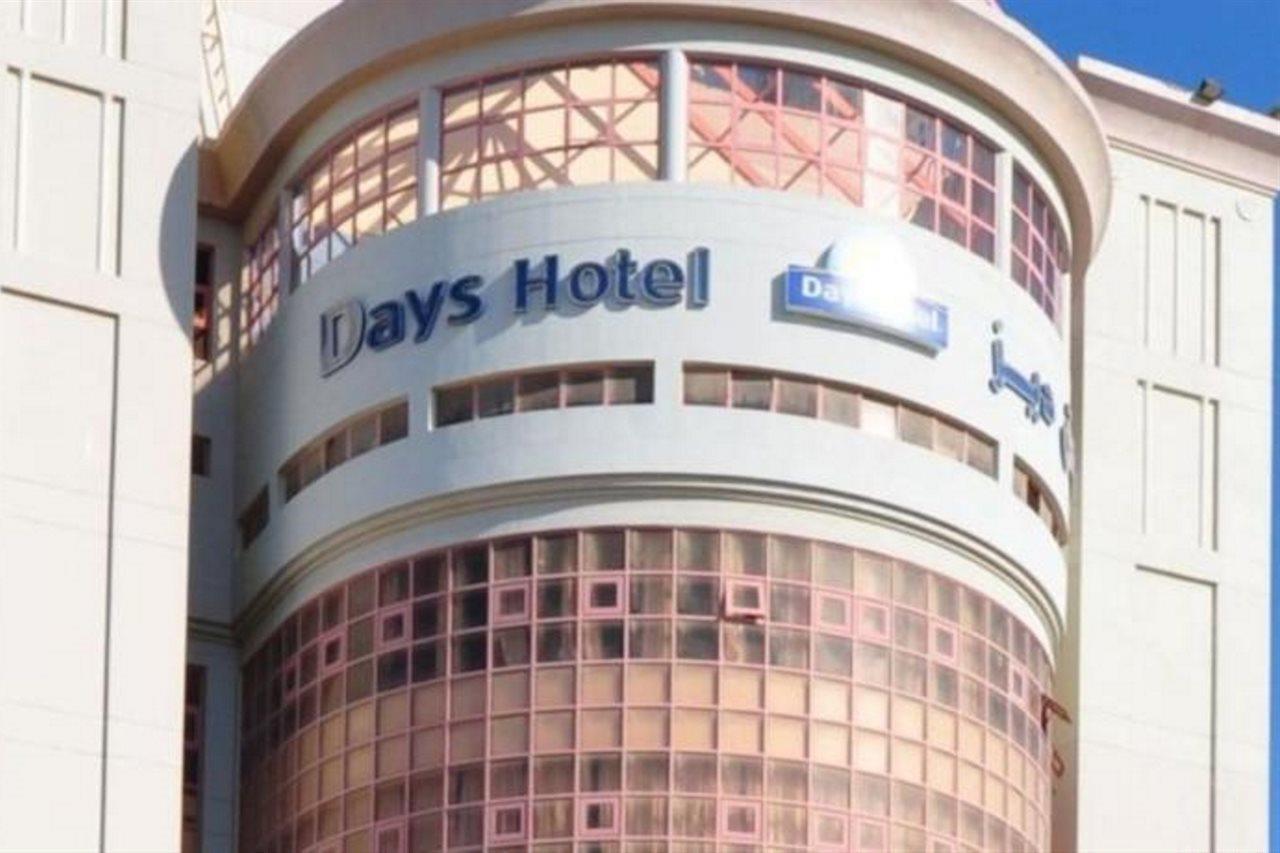 Happy Days Hotel Al-Manamah Bagian luar foto