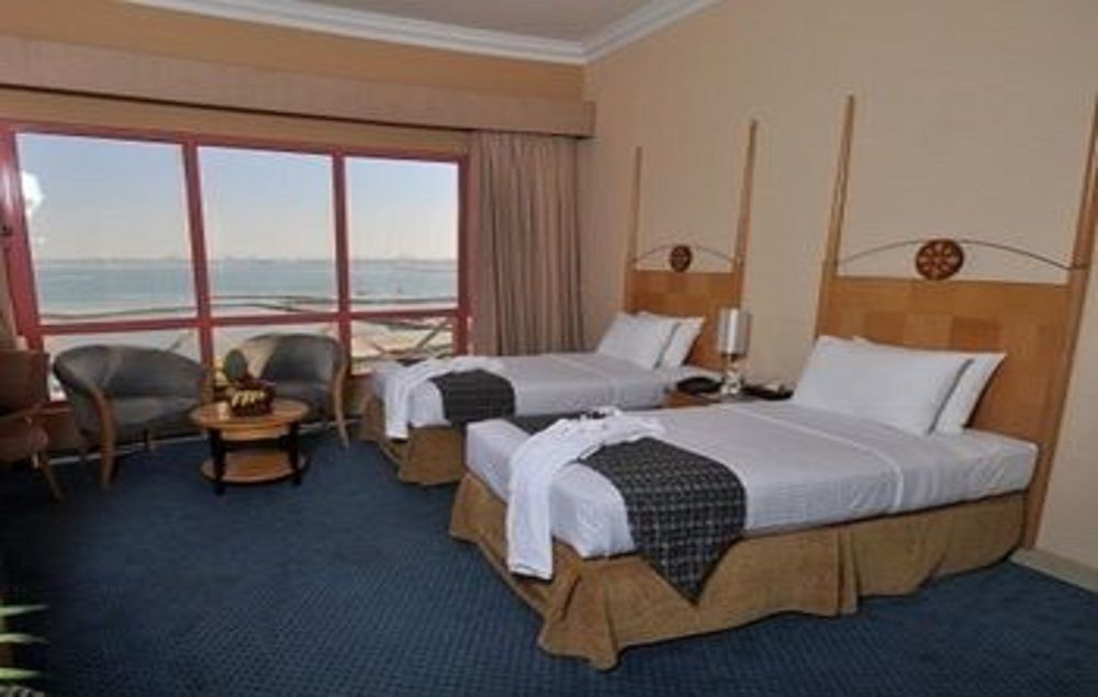 Happy Days Hotel Al-Manamah Bagian luar foto